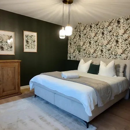 Hébergement de vacances La Maison Solange - Location Maison Meublée Confort 6-8 Personnes *