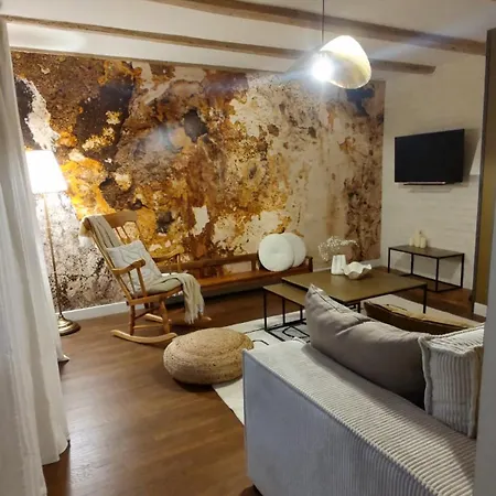 La Maison Solange - Location Maison Meublee Confort 6-8 Personnes