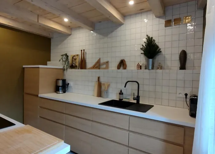 La Maison Solange - Location Maison Meublee Confort 6-8 Personnes Semesterbostad *