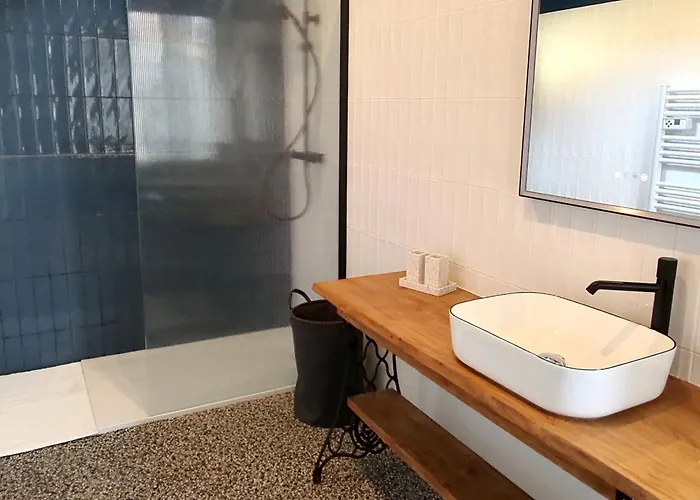 La Maison Solange - Location Maison Meublee Confort 6-8 Personnes Semesterbostad *